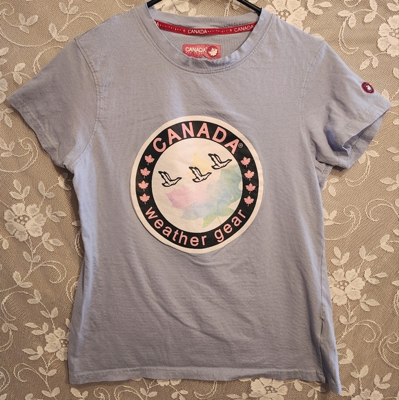 CANADA Weather Gear Women's T-shirt - Picture 1 of 6